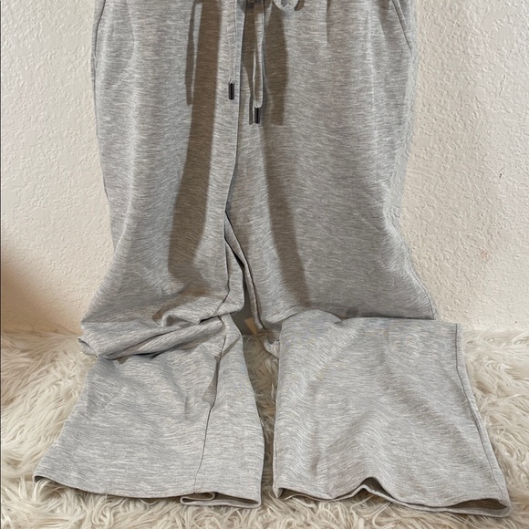 Scoop Women’s Ultimate ScubaKnit Racerback Wide Leg Jumpsuit Grey Size Small NEW - Picture 5 of 13